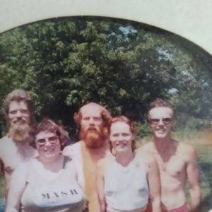 Meet your Posher, Larry